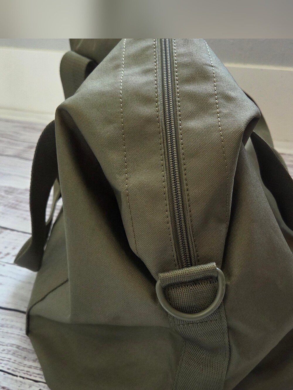 Beis The BEISics Duffle In Olive Travel Gym Tote Large Weekender Bag - Picture 9 of 16